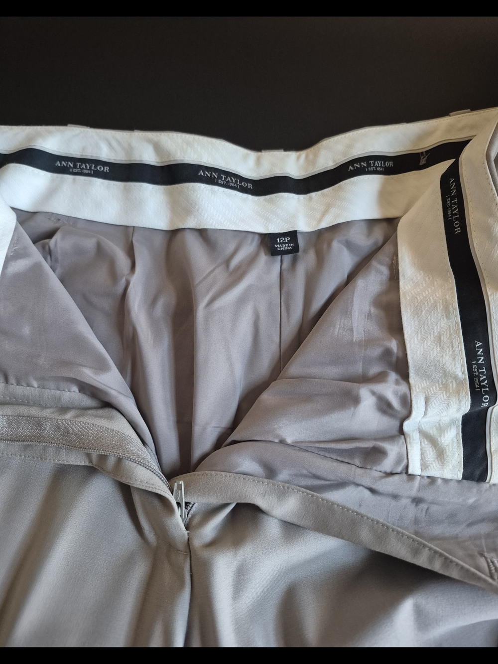 Ann Taylor Size 12 Light Tan Tailored Blazer and Trousers Set - Picture 4 of 7